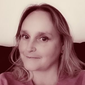 Meet your Posher, Kellie